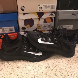 Nike Hyperrev basketball shoes